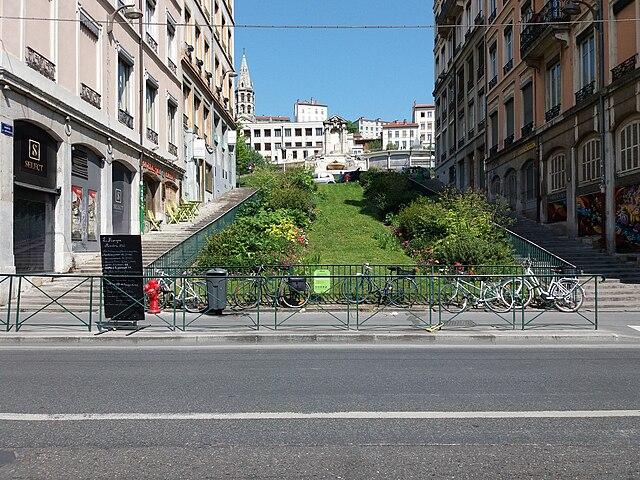 Lyon 1er  - Immobilier - CENTURY 21 Presqu'île Immobilier - Montée_Amphithéâtre_depuis_rue_Jardin_des_Plantes