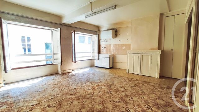 Studio à vendre - 1 pièce - 30.0 m2 - LYON - 69001 - RHONE-ALPES - Century 21 Presqu'Île Immobilier Studio à vendre - 1 pièce - 30.0 m2 - LYON - 69001 - RHONE-ALPES - Century 21 Presqu'Île Immobilier