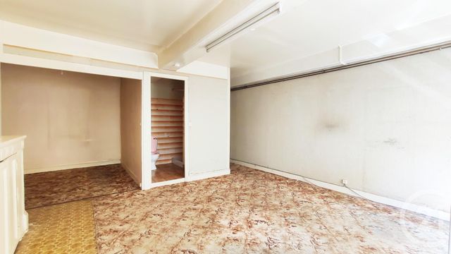 Studio à vendre - 1 pièce - 30.0 m2 - LYON - 69001 - RHONE-ALPES - Century 21 Presqu'Île Immobilier Studio à vendre - 1 pièce - 30.0 m2 - LYON - 69001 - RHONE-ALPES - Century 21 Presqu'Île Immobilier