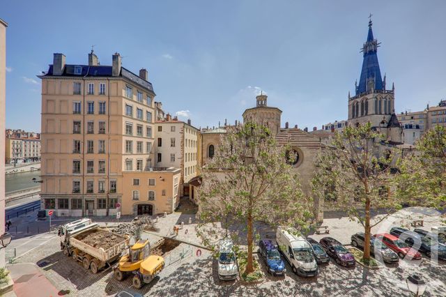 Appartement F2 à vendre - 2 pièces - 51.5 m2 - LYON - 69005 - RHONE-ALPES - Century 21 Presqu'Île Immobilier Appartement F2 à vendre - 2 pièces - 51.5 m2 - LYON - 69005 - RHONE-ALPES - Century 21 Presqu'Île Immobilier