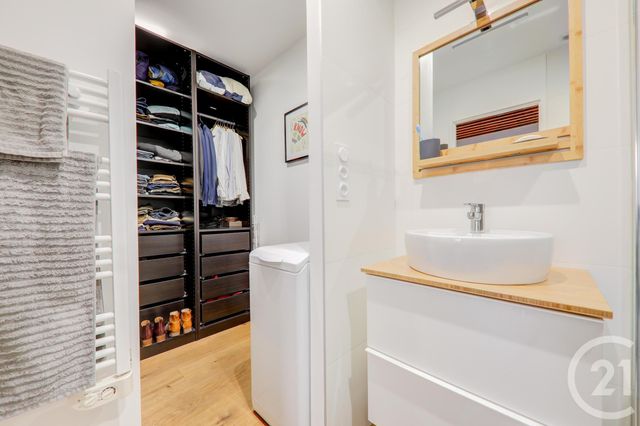 Appartement F2 à vendre - 2 pièces - 51.5 m2 - LYON - 69005 - RHONE-ALPES - Century 21 Presqu'Île Immobilier Appartement F2 à vendre - 2 pièces - 51.5 m2 - LYON - 69005 - RHONE-ALPES - Century 21 Presqu'Île Immobilier