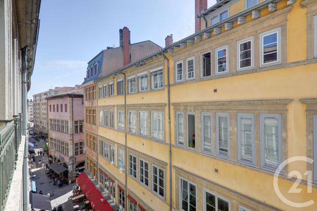 Appartement F3 à vendre - 3 pièces - 90.7 m2 - LYON - 69002 - RHONE-ALPES - Century 21 Presqu'Île Immobilier Appartement F3 à vendre - 3 pièces - 90.7 m2 - LYON - 69002 - RHONE-ALPES - Century 21 Presqu'Île Immobilier