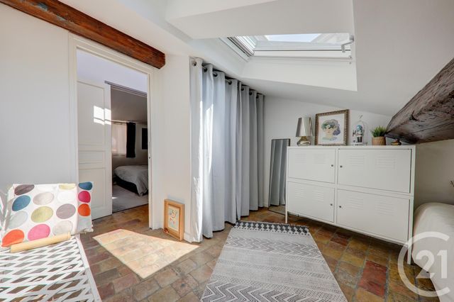 Appartement F3 à vendre - 3 pièces - 90.7 m2 - LYON - 69002 - RHONE-ALPES - Century 21 Presqu'Île Immobilier Appartement F3 à vendre - 3 pièces - 90.7 m2 - LYON - 69002 - RHONE-ALPES - Century 21 Presqu'Île Immobilier