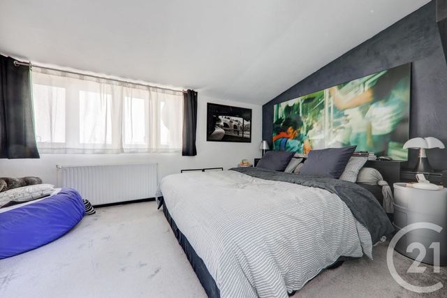 Appartement F3 à vendre - 3 pièces - 90.7 m2 - LYON - 69002 - RHONE-ALPES - Century 21 Presqu'Île Immobilier Appartement F3 à vendre - 3 pièces - 90.7 m2 - LYON - 69002 - RHONE-ALPES - Century 21 Presqu'Île Immobilier