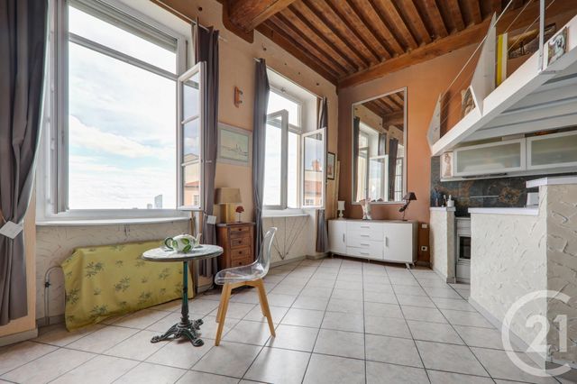 Afficher la photo en grand Appartement à vendre - 2 pièces - 46.61 m2 - LYON - 69001 - RHONE-ALPES - Century 21 Presqu'Île Immobilier