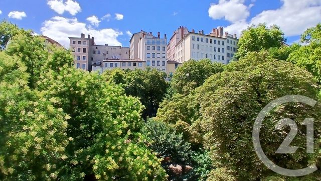 Appartement F3 à vendre - 4 pièces - 130.35 m2 - LYON - 69001 - RHONE-ALPES - Century 21 Presqu'Île Immobilier