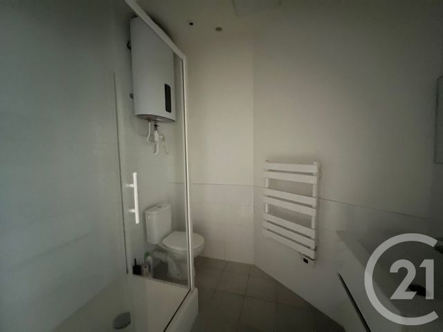 Appartement F2 à vendre - 2 pièces - 39.34 m2 - LYON - 69007 - RHONE-ALPES - Century 21 Presqu'Île Immobilier