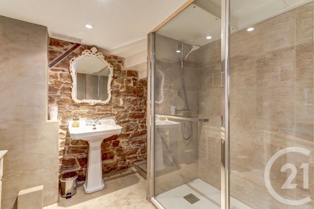 Appartement F4 à vendre - 4 pièces - 80.84 m2 - LYON - 69001 - RHONE-ALPES - Century 21 Presqu'Île Immobilier